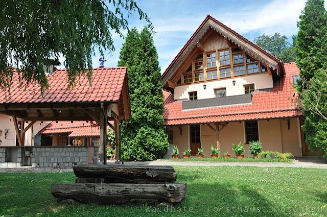  Waldhotel Forsthaus Dröschkau